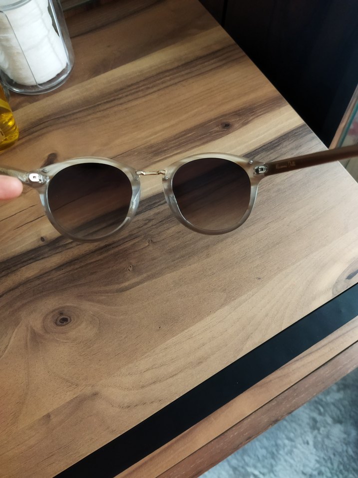 Şeffaf Bej Retro Kadın Gözlüğü - Görsel 2