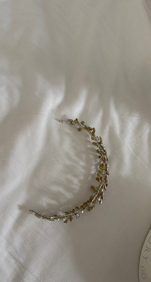 Ivory & Co Beyaz Yuvarlak Kutulu gelin tacın - Görsel 3