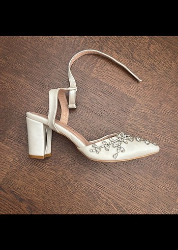 Gelinlik ayakkabısı - Görsel 2