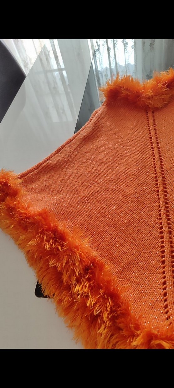 Kız Çocuk Turuncu Kürklü Bohem Panço - Görsel 2