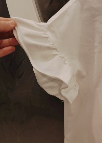 LC Waikiki Beyaz Kız Çocuk Payetli Baskılı Tişört - Görsel 4