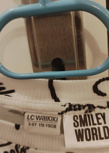 LC Waikiki Beyaz Gülümseme Baskılı Kız Çocuk Tişört - Görsel 2