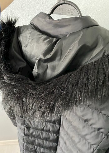 Siyah Kadın Midi Kışlık Mont - Görsel 3