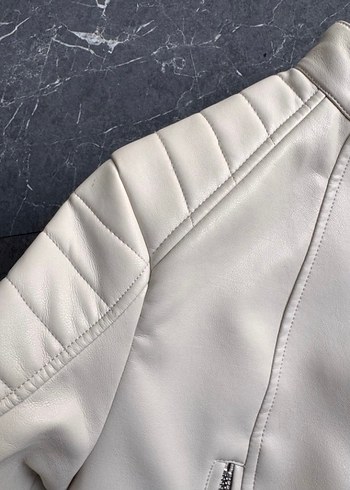 Beyaz Kısa Deri Biker Ceket - Görsel 5