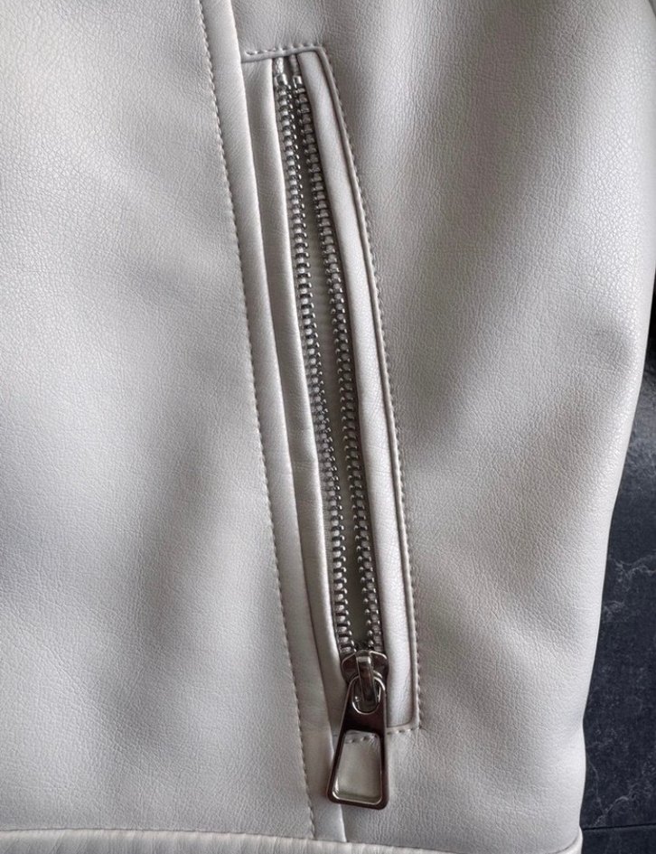 Beyaz Kısa Deri Biker Ceket - Görsel 4