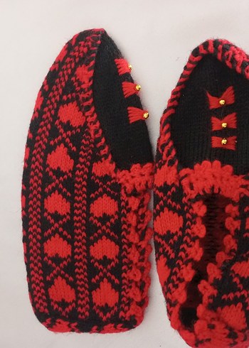 Nakışlı Siyah-Pembe Örgü Kadın Ev Terliği - Görsel 2