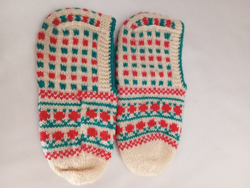 Nakışlı Siyah-Pembe Örgü Kadın Ev Terliği - Görsel 5