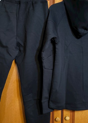 Siyah Kadın Fermuarlı Eşofman Takımı - Görsel 5