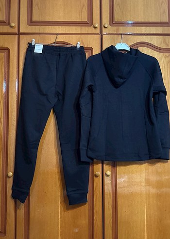 Siyah Kadın Fermuarlı Eşofman Takımı - Görsel 2