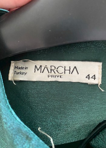 Tesettür Zümrüt Yeşili Abiye ve Uyumlu Saten Şal - Görsel 10