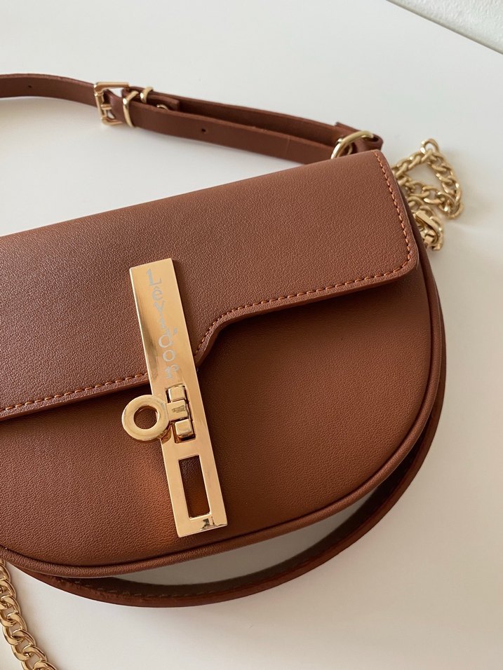 Levidor Zincir Detaylı Kahverengi Kadın Çanta - Görsel 2