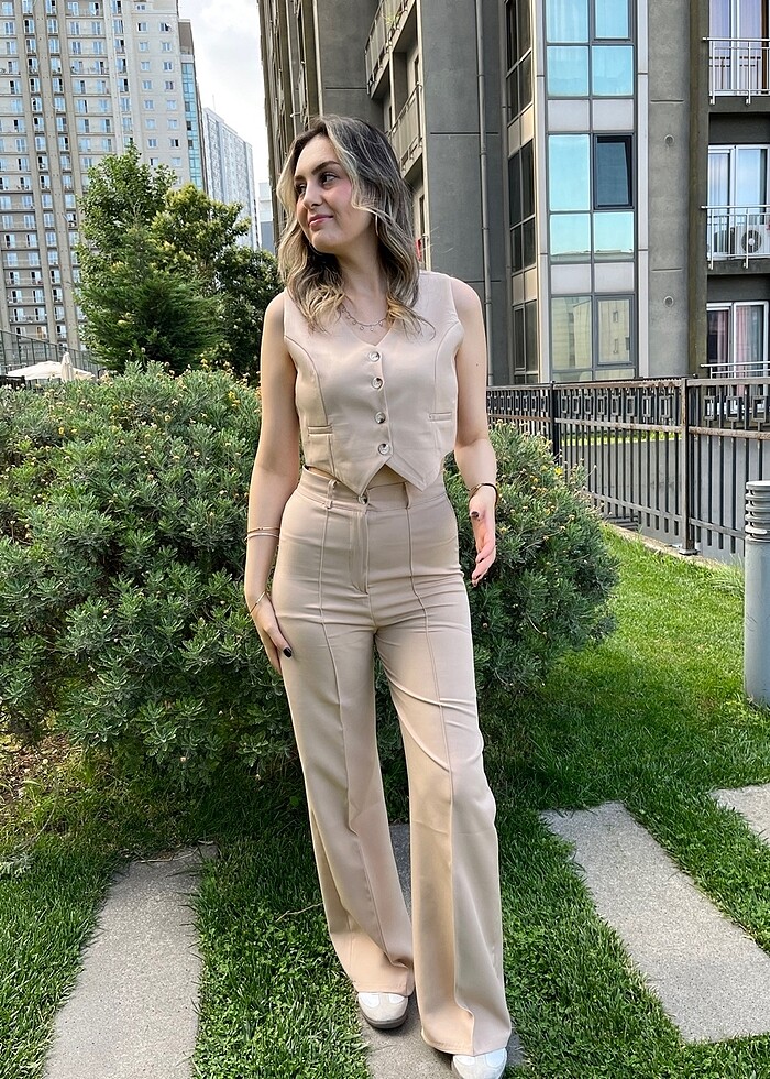 KREM KUMAŞ TAKIM ELBİSE - Görsel 3