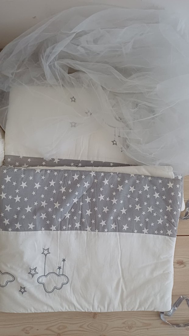 Gri Nakışlı Beyaz Pamuklu Bebek beşik yatağı - Görsel 2