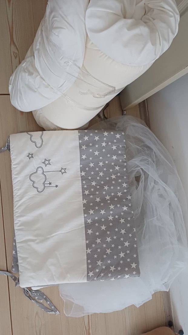 Gri Nakışlı Beyaz Pamuklu Bebek beşik yatağı - Görsel 4