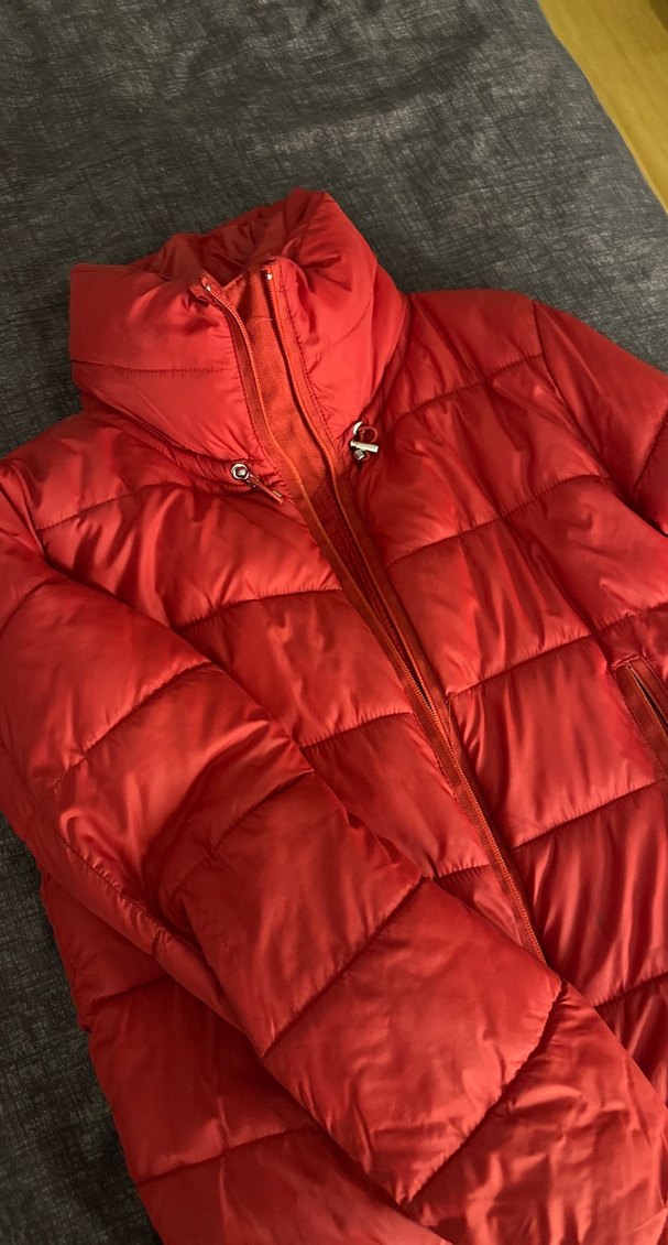 BERSHKA KIRMIZI MONT - Görsel 3