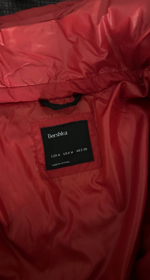 BERSHKA KIRMIZI MONT - Görsel 2