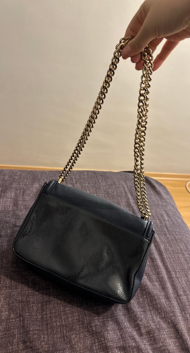 VİCTORİA SECRET ZİNCİRLİ ÇANTA - Görsel 4