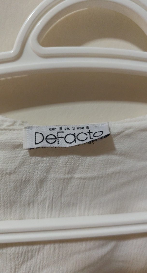 Beyaz Keten Fırfırlı Bohem Kadın Bluz - Görsel 2