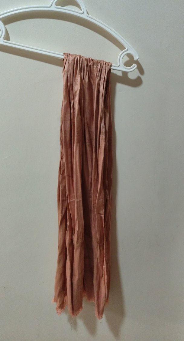 Bej Parlak Kadın Şal - Görsel 2