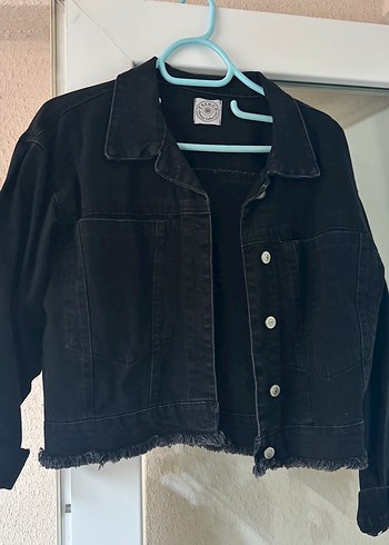 Siyah Düğmeli Kadın Denim Ceket