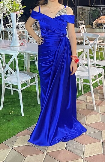 Kadın abiye