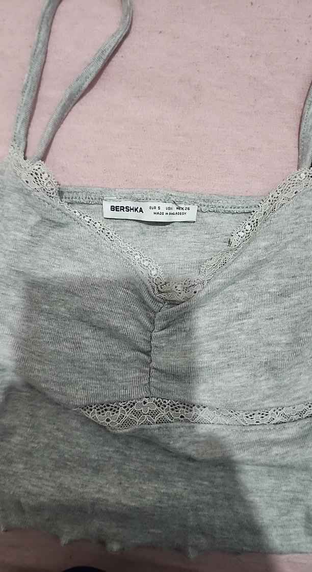 Gri Dantelli İnce Askılı Kadın crop - Görsel 2