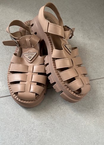 Bej Platform Topuklu Kadın Sandalet - Görsel 4