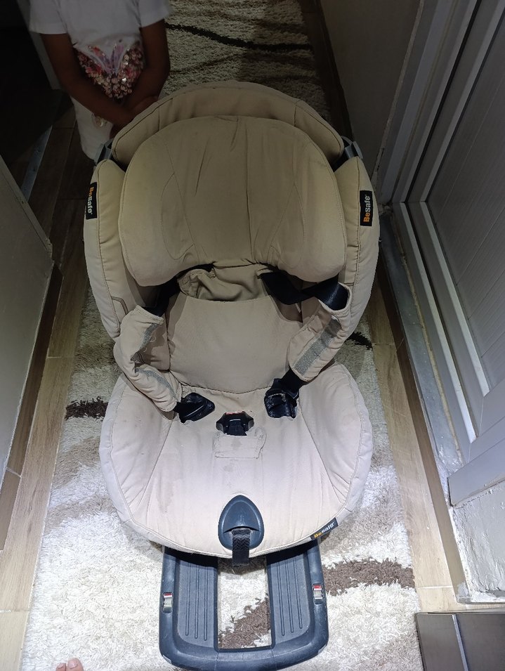 BeSafe Bej Çocuk Oto Koltuğu - Görsel 2