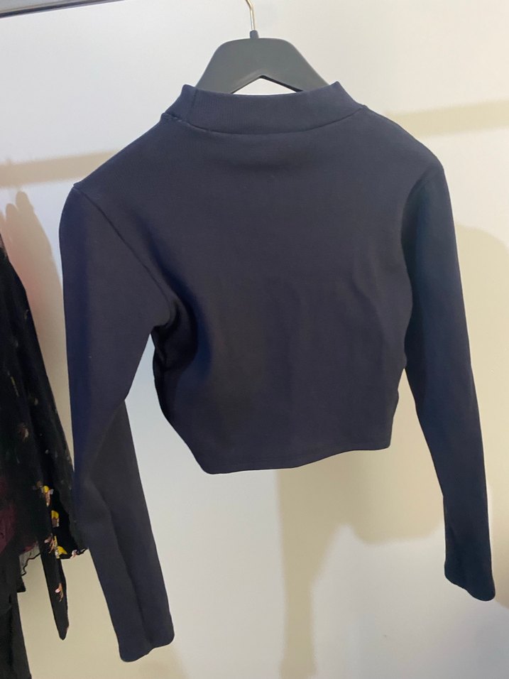 Lacivert  Uzun Kollu Crop Top - Görsel 2