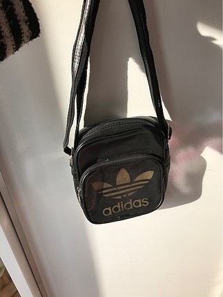 Adidas çanta