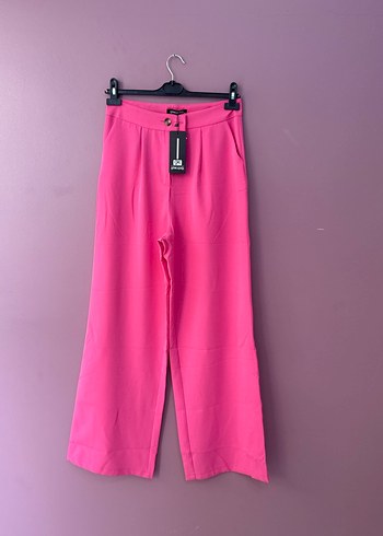 Kadın Pembe Kuşaklı Salaş Kumaş Pantolon