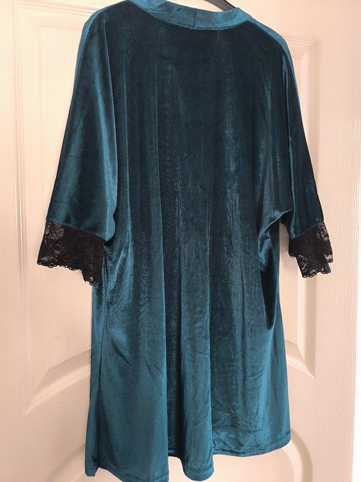 Kadife Uzun Kollu Midi Kadın Sabahlık - Görsel 3