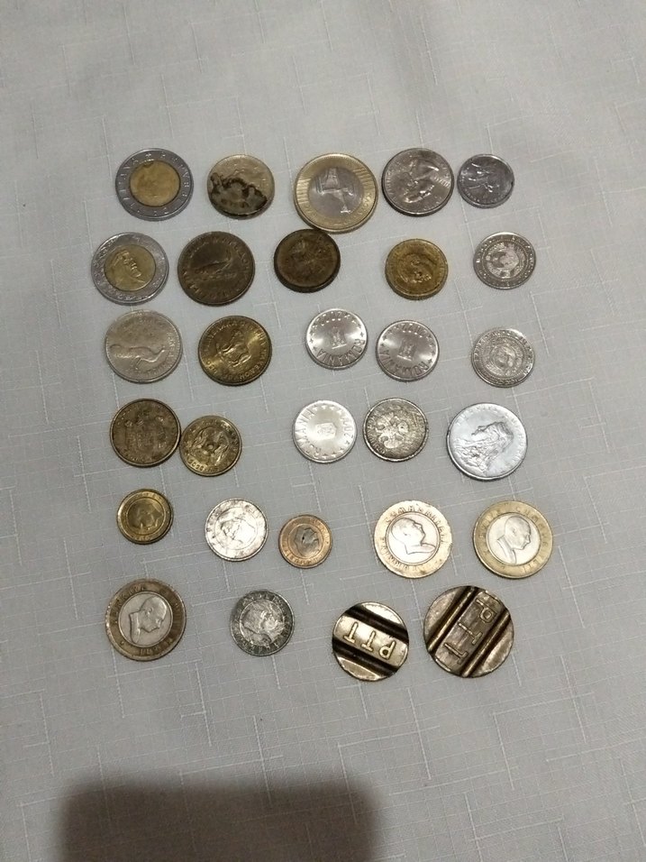 Farklı Metal Paralar Koleksiyonu - Görsel 4