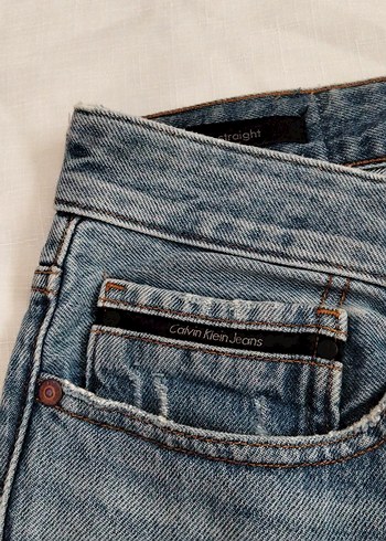 Gri tonlu bol kesim midi kot pantolon - Görsel 4