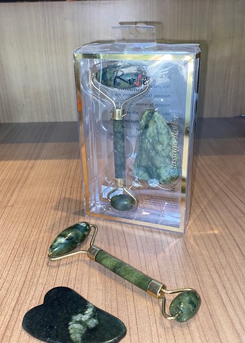 Yeşim Taşı Yüz Masaj Aleti ve Guasha Taşı - Görsel 2