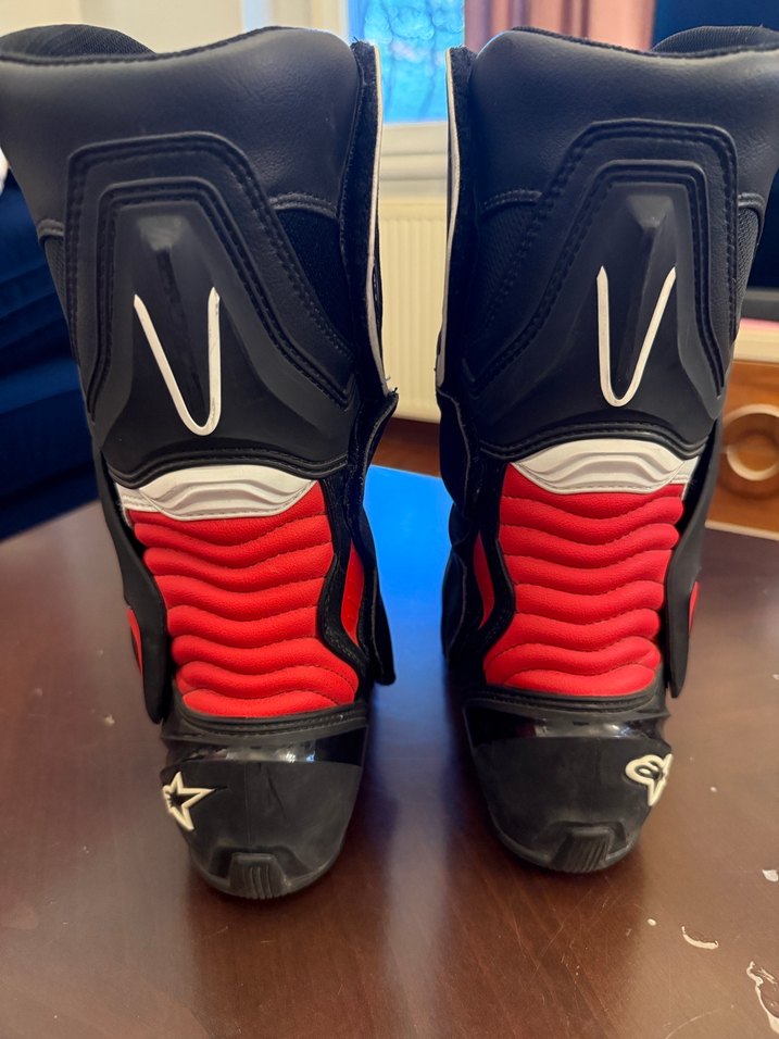 Alpinestars SMX-6 V2 Motosiklet Botu  41 Numara (Black Red) - Görsel 2