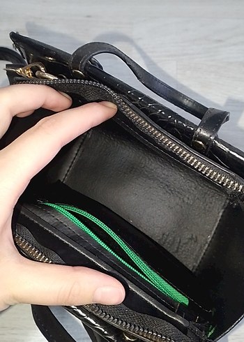 Siyah Deri Yılan Desenli Kadın Çanta - Görsel 3