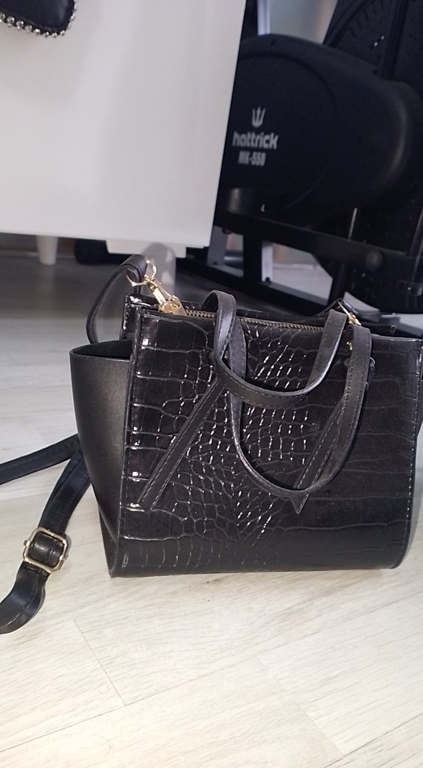 Siyah Deri Yılan Desenli Kadın Çanta - Görsel 2