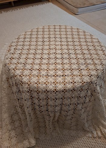 Klasik El Yapımı Dantel Masa Örtüsü - Görsel 3