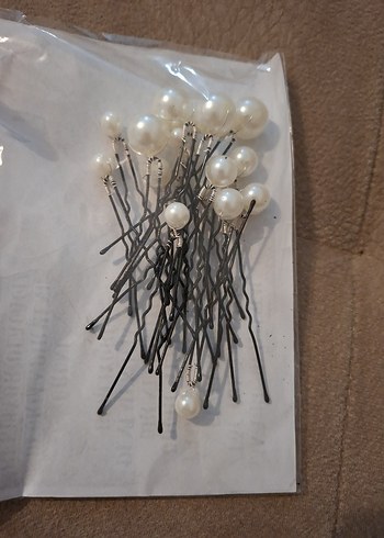 İnci Boncuklu Beyaz Kadın Toka Seti - Görsel 2