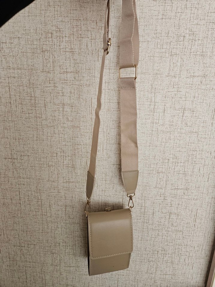 Beyaz Deri Kadın Bel Çantası - Görsel 3