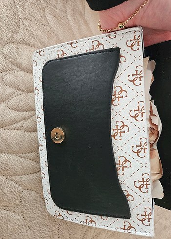 guess çanta - Görsel 3