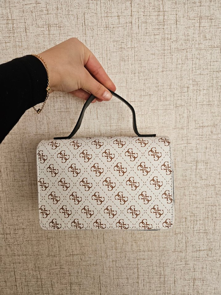 guess çanta - Görsel 2