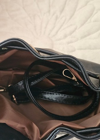 Koyu Siyah Deri Kadın Çanta - Görsel 2