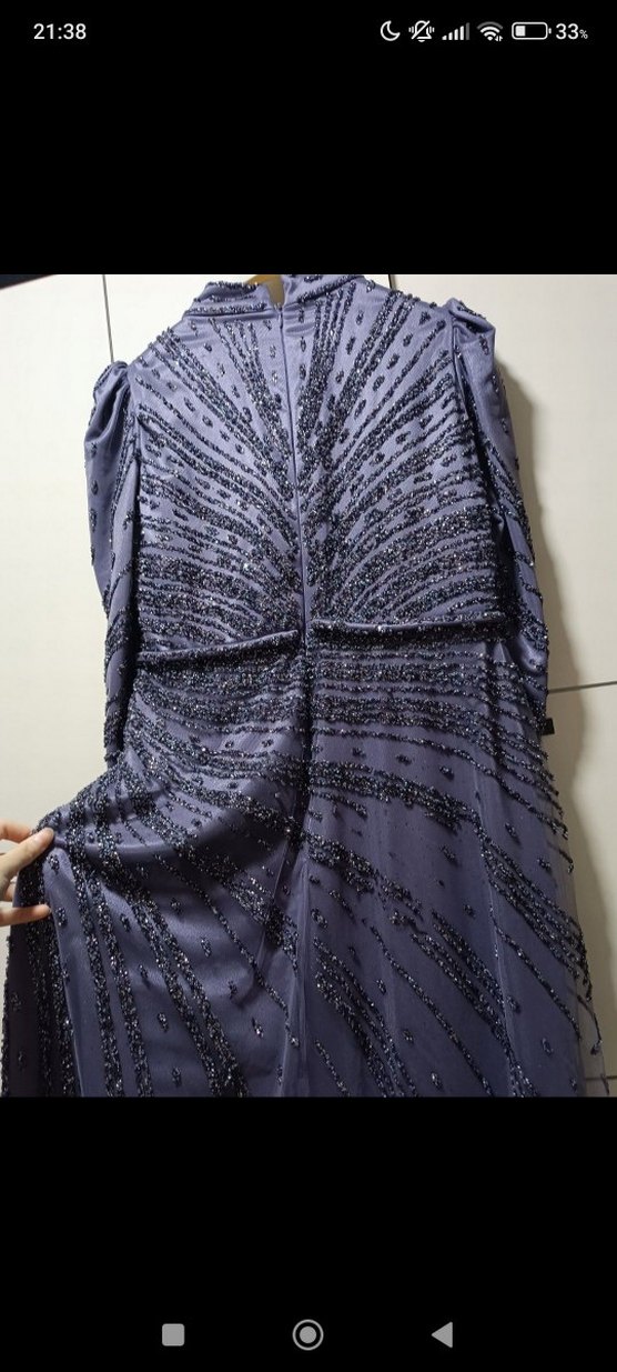 Uzun Kollu İşlemeli Mor Abiye Elbise - Görsel 4