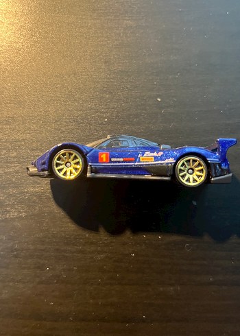 Hot wheels pagani zonda r