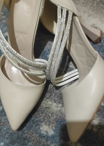 Diğer Diger Beyaz Stiletto Topuklu Kadın Ayakkabı