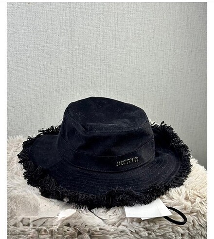 Diğer JACQUEMUS SİYAH ŞAPKA