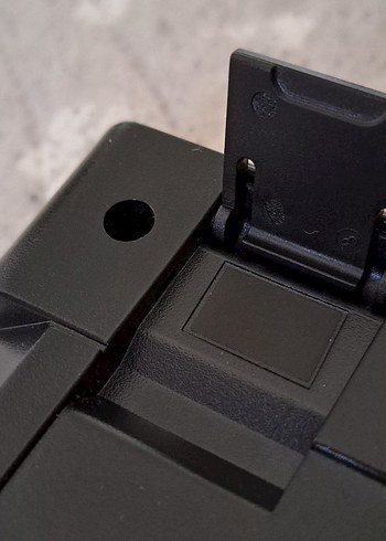 Logitech Y-X5A77 PlayStation 3 İçin Touchpad'li Bluetooth Klavye - Görsel 5