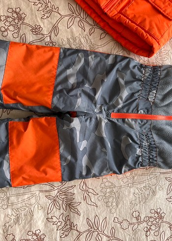 Oskosh bebek takımı - Görsel 3